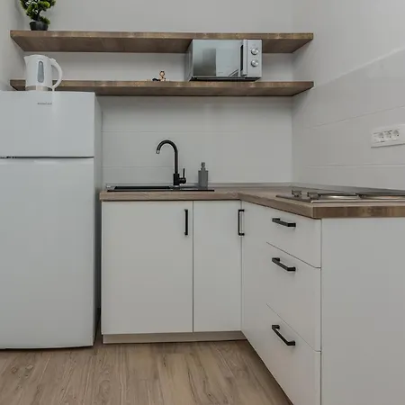 1 Bedroom Cozy In شقة فير